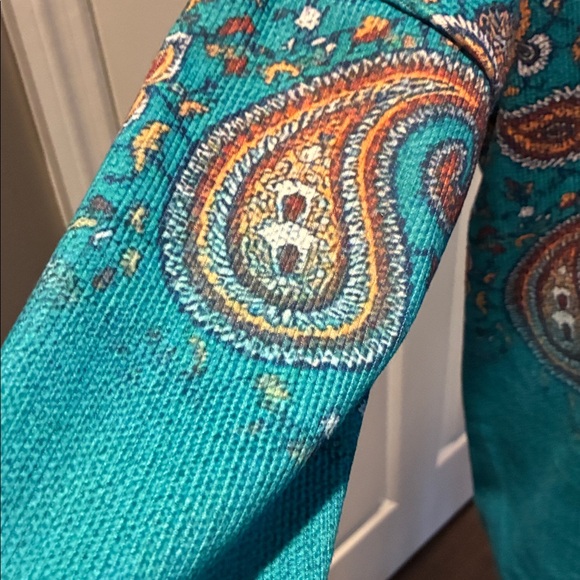 Pullover top - Picture 3 of 5